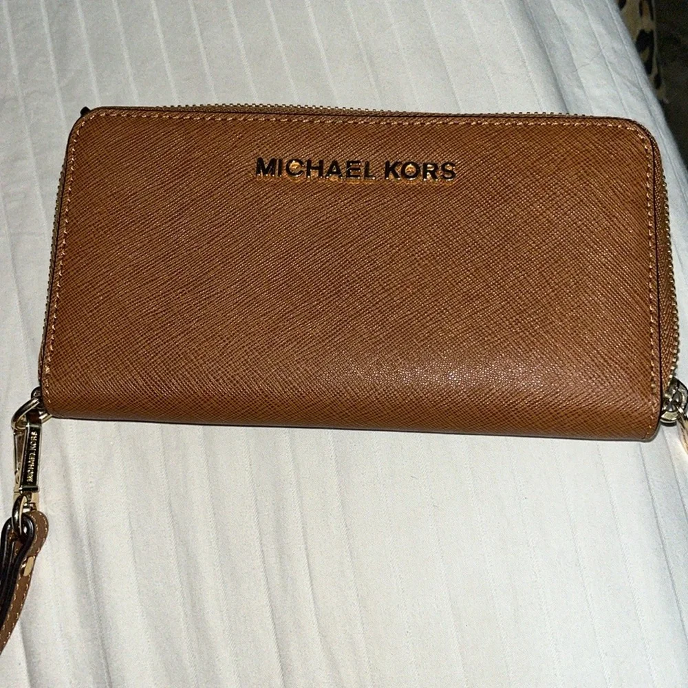 Micheal Kors brown saffiano leather wristlet phone wallet , card case